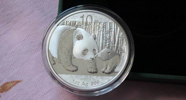 熊猫纪念币有收藏价值吗？